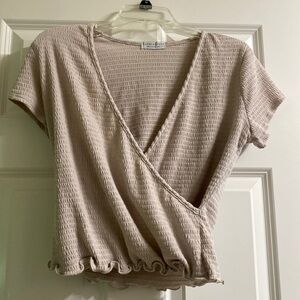Light pink paper crane short sleeve blouse top size small